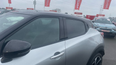 Nissan Juke 1.0 DiG-T 114 Tekna 5dr DCT Petrol Hatchback